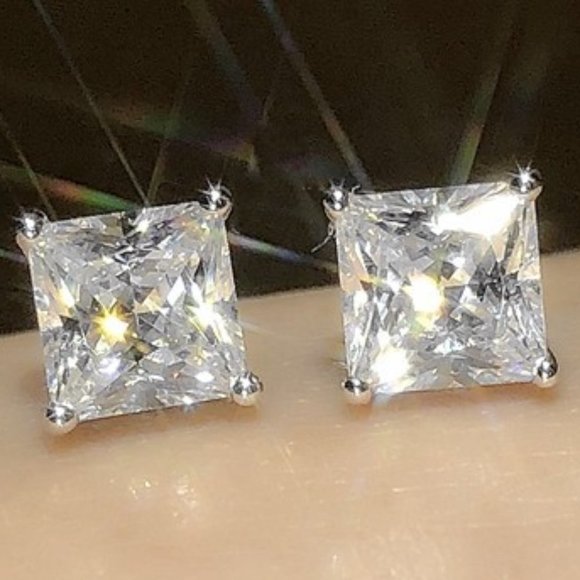 "4MM S925 Sterling Silver CZ Stud Earrings for Women/Girl, US19251024 - Picture 1 of 11